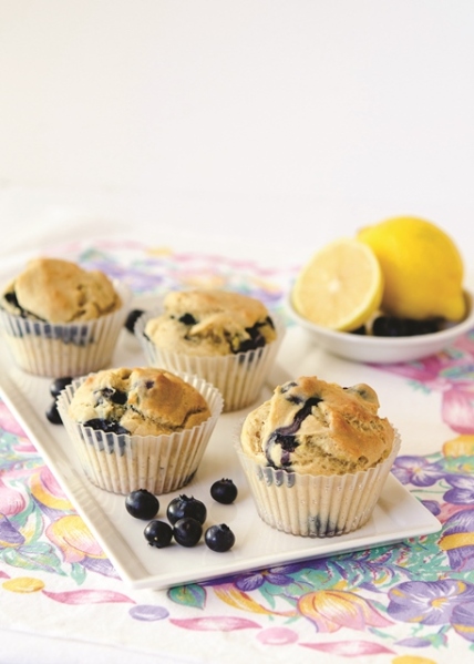 blueberry-yogurt-muffins